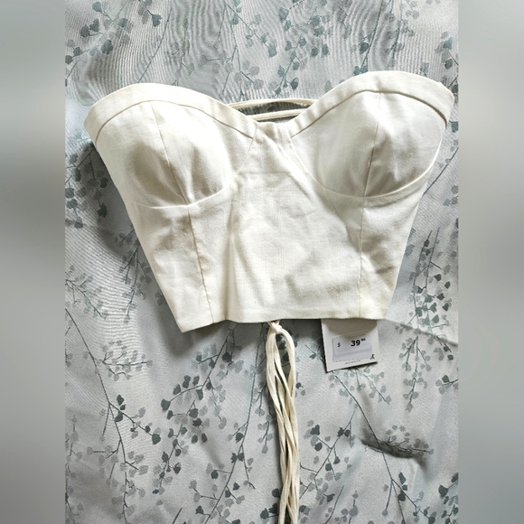 NWT Zara Strapless Cream Tie Up Bustier Crop Top in Medium! - Picture 1 of 7